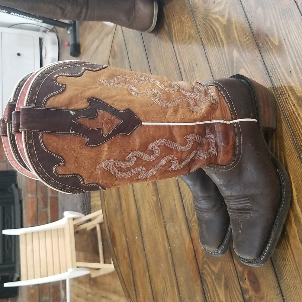 AriatCrossfire Calient Boots, 7.5, weathered brown